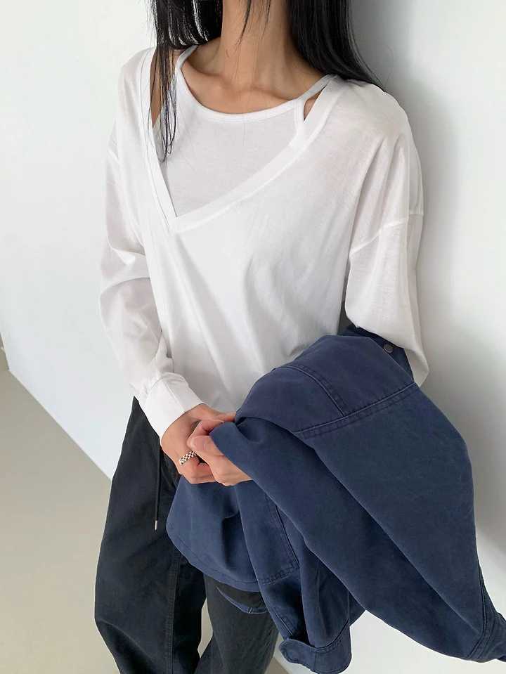 Deep V-Neck Silket Sweatshirt by Cover for Women - view 3