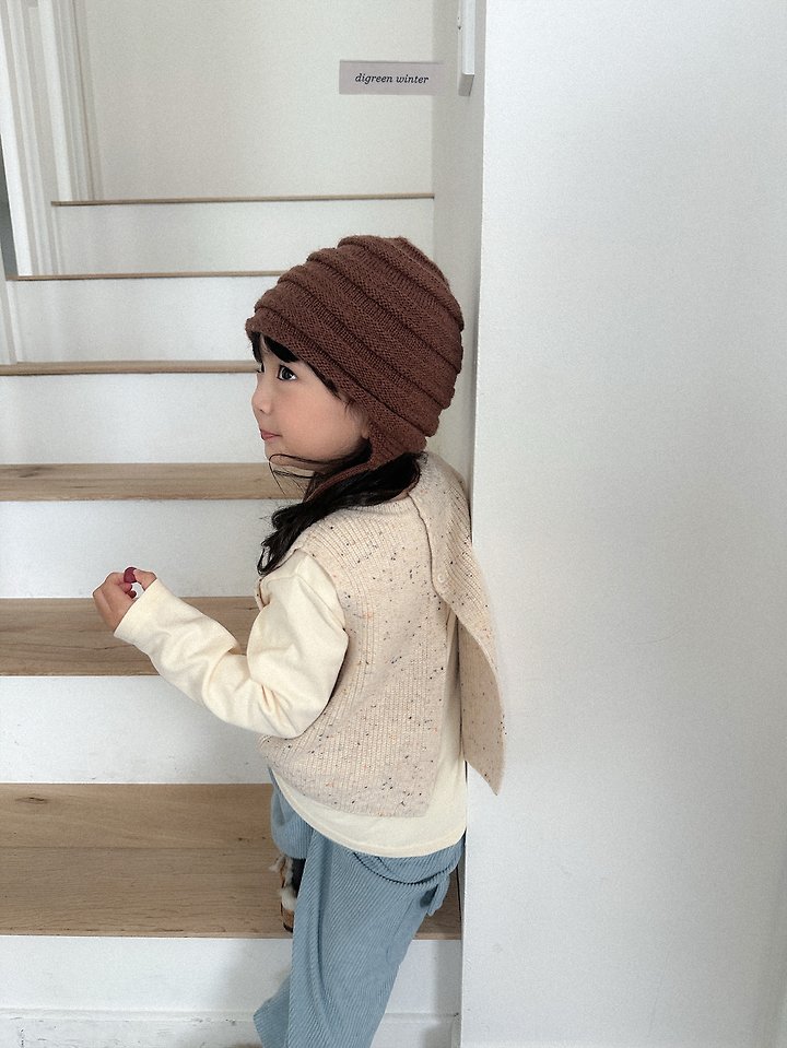 Vivid Knit Bonnet by Digreen for Child - view 11