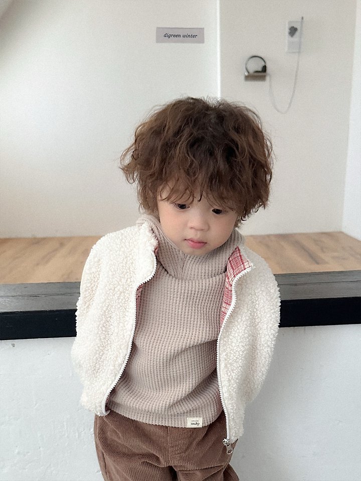 Reversible Vest by Digreen for Child - view 10