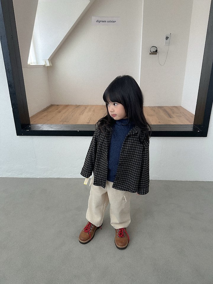 Ionic Pants by Digreen for Child - view 10