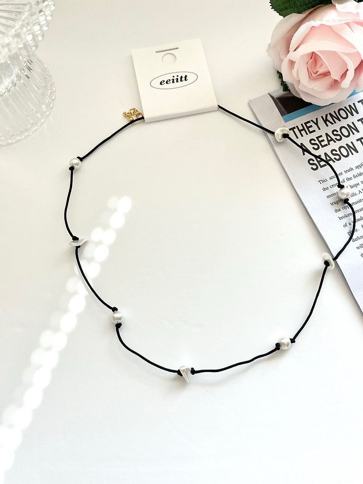 Point Pawbe Pearl Necklace by Eeiitt for Women - view 11