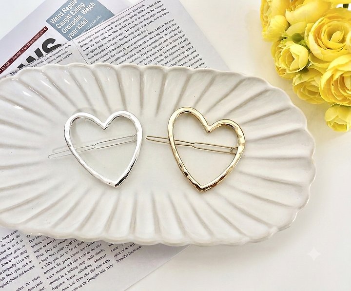 Kurin Big Heart Hairpin by Eeiitt for Women - view 2