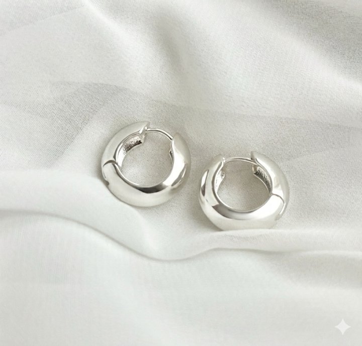 Pinter Hoop Earrings by Eeiitt for Women - view 4