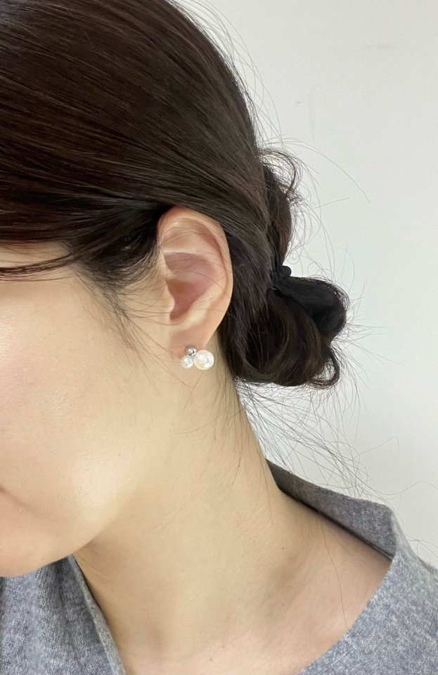 Chaumet Triple Pearl Earrings by Eeiitt for Women - view 10