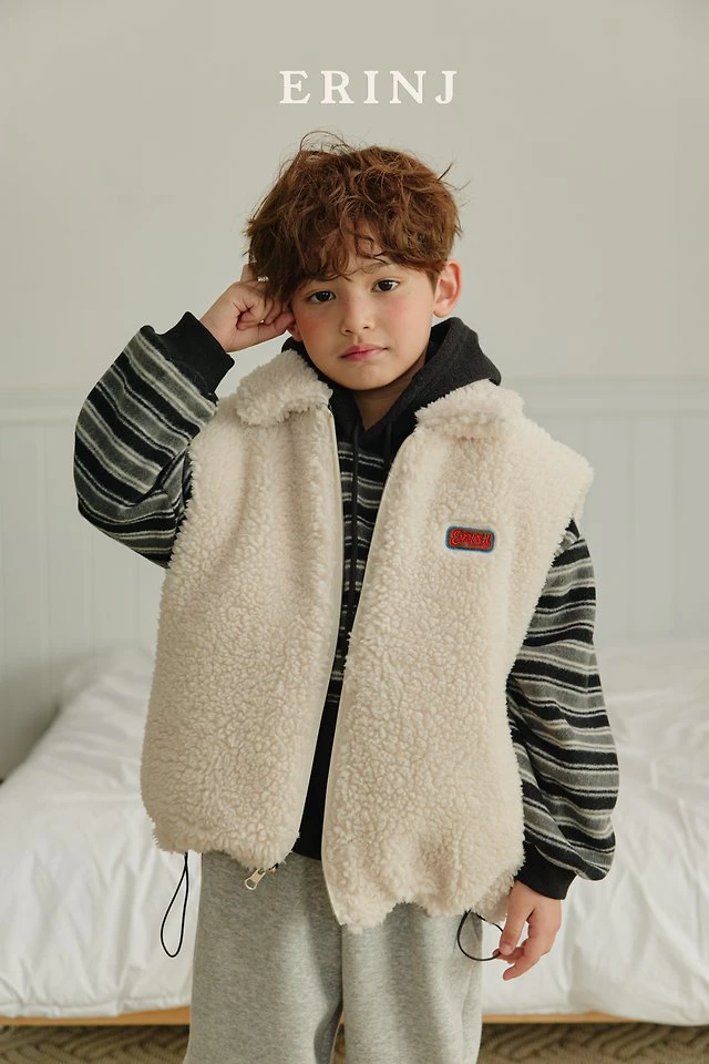 Kenny Reversible Vest by Erin J for Child - view 11