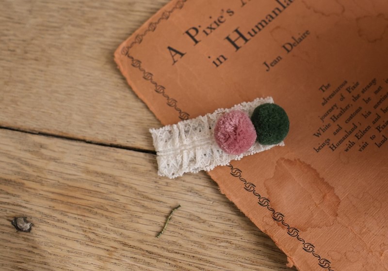 Pretzels Hairpin by Flo for Child - view 5