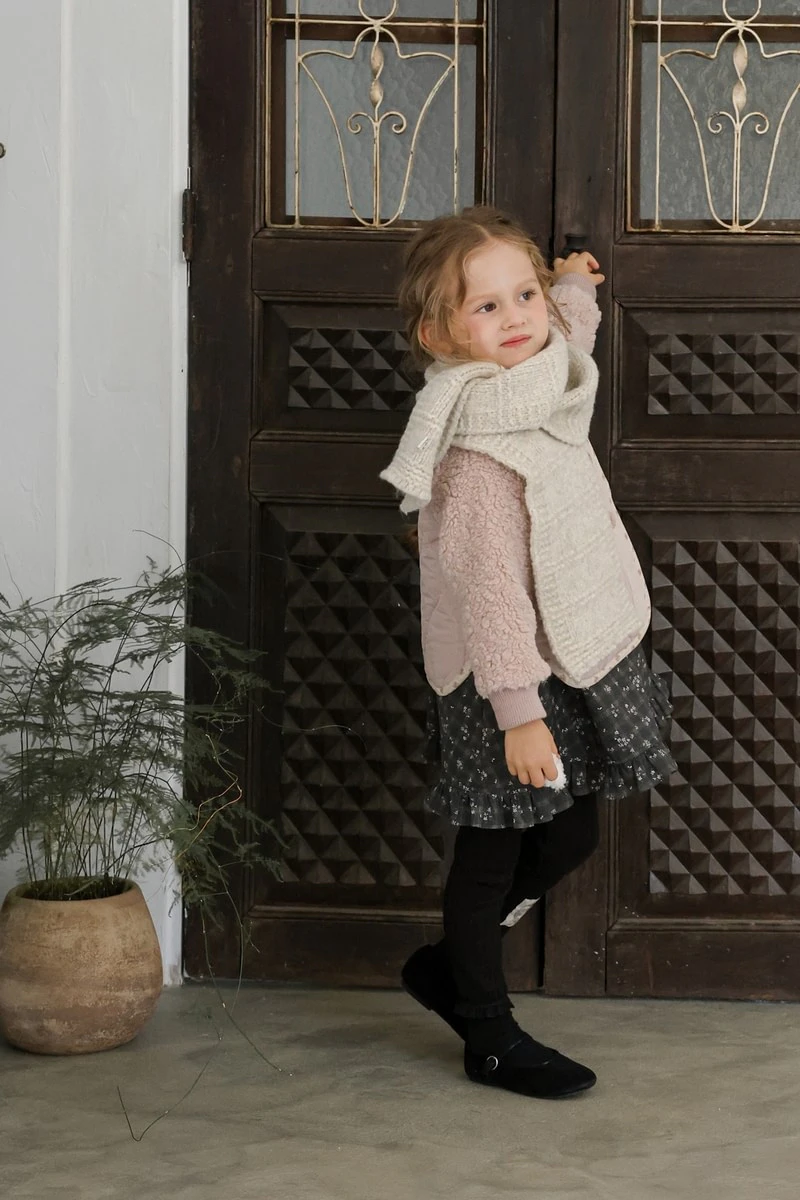 Monggle Muffler by Flo for Child - view 7