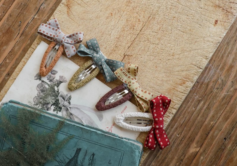 Canelé Hairpin by Flo for Child - view 1
