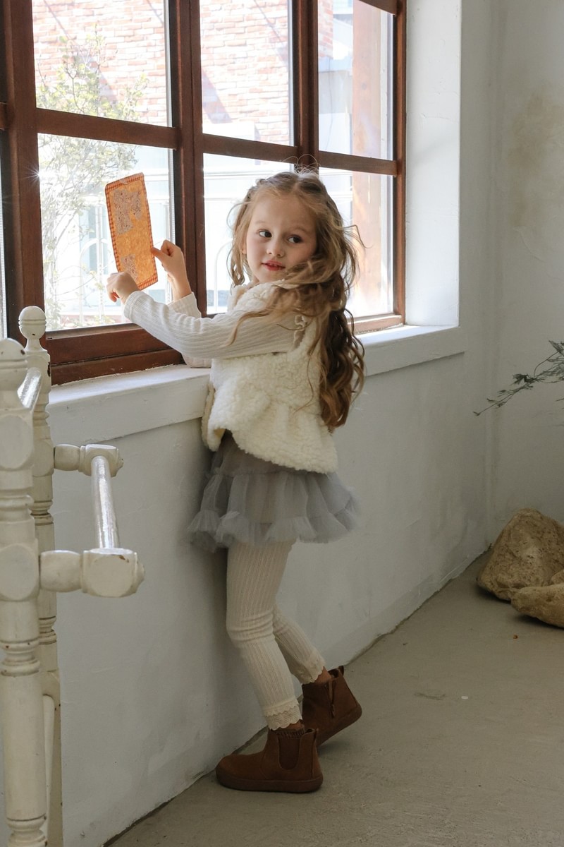 Bboshong Fur Vest by Flo for Child - view 7