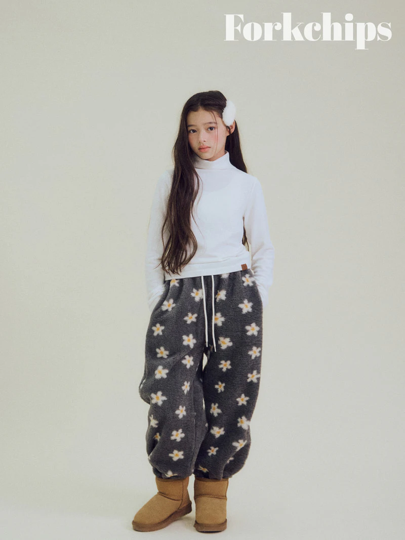 Mongsil Wide Pants by Fork Chips for Child - view 11