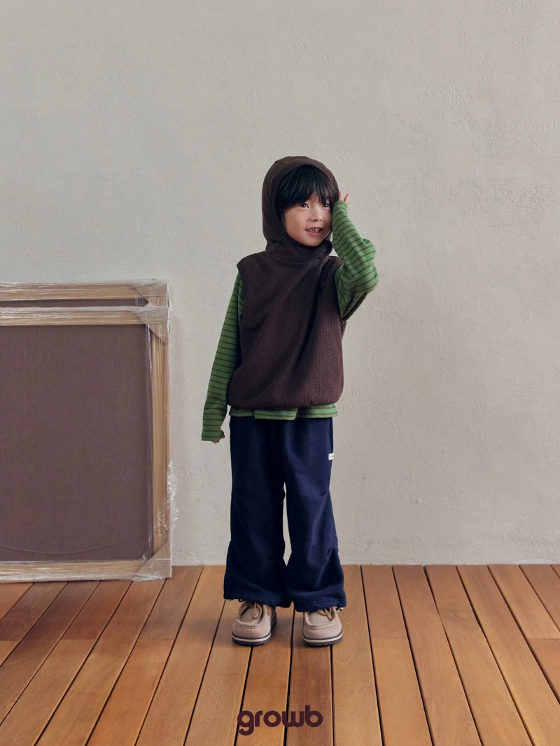 Cover Hooded Vest by Grow B for Child - view 9