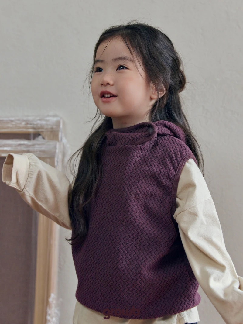 Cover Hooded Vest by Grow B for Child - view 3