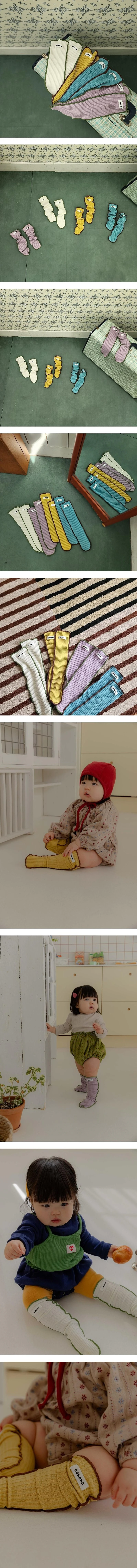 Colorblock Ribbed Knee High Socks by Hahaha for Baby - view 1
