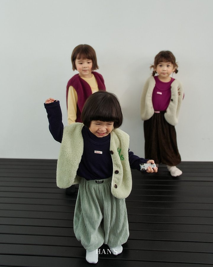 Soft Rib Knit Tee by Han's for Child - view 7