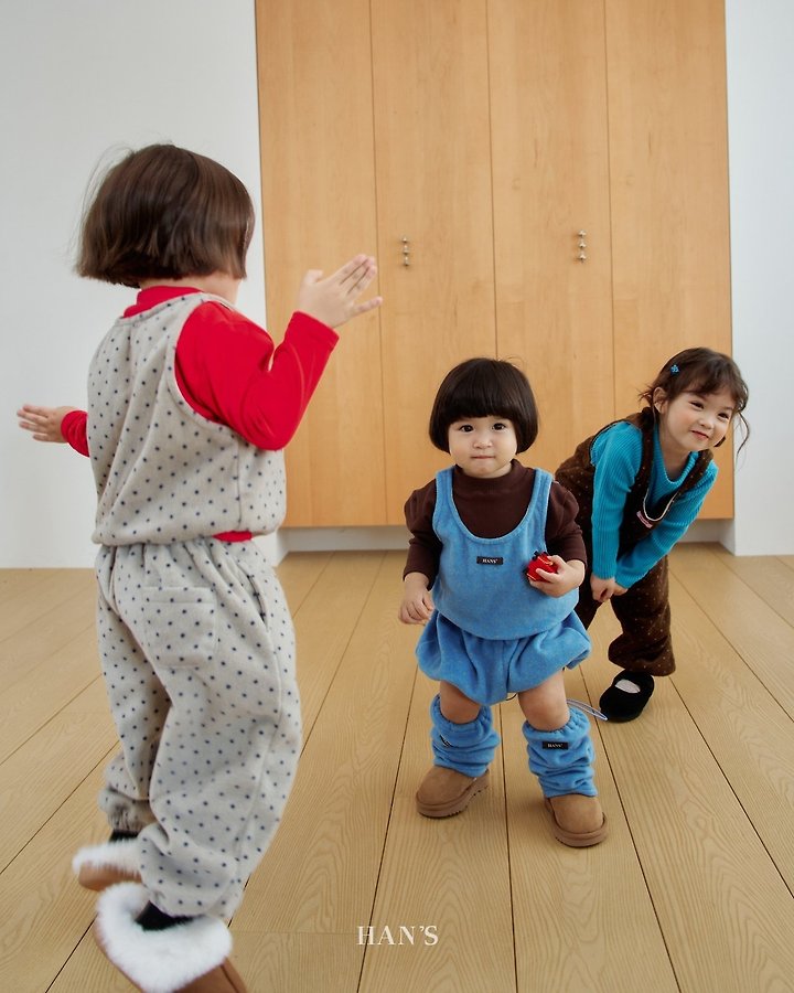 Daily Fleeced Half Mock Neck Tee by Han's for Child - view 3