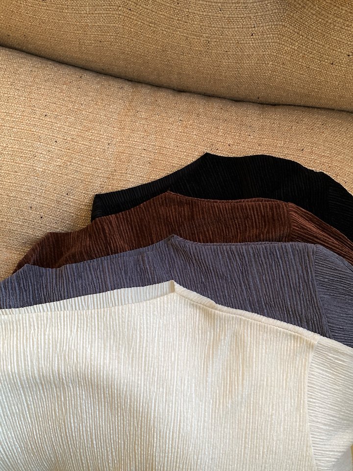 Velvet Pleated Tee by Heize for Women - view 9