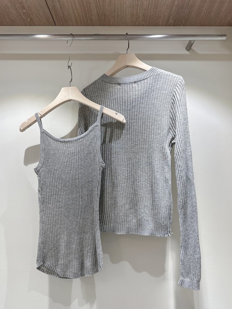 Ribbed Pocket Sleeveless Cardigan Set by J dew for Women - view 9