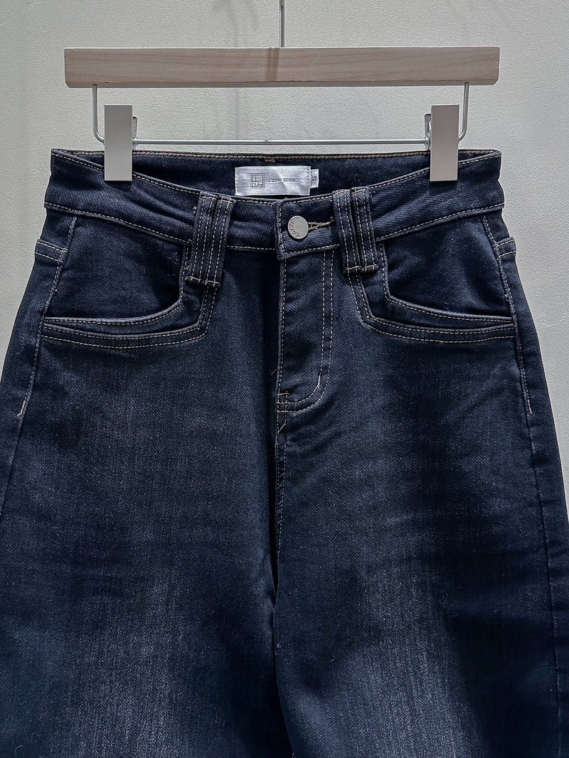 Tomtom Black Jeans by J dew for Women - view 2