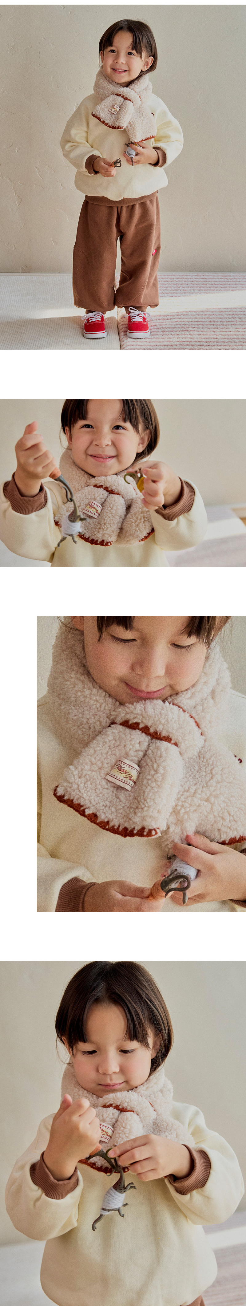 Pleddy Snow Baby Neck Warmer by Kids Clara for Baby - view 5