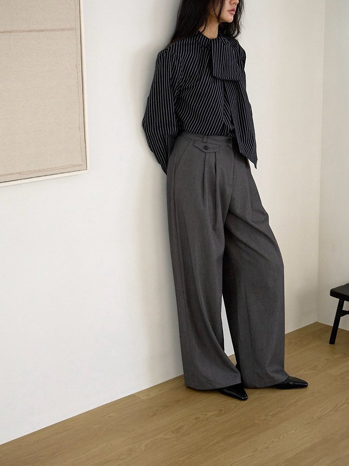 Duomo Pintuck Pants by Lenoii for Women - view 2