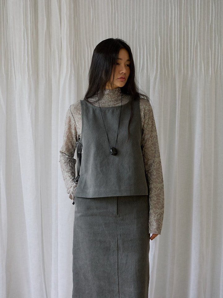 Reef Half-High-Neck Tee by Lenoii for Women - view 10