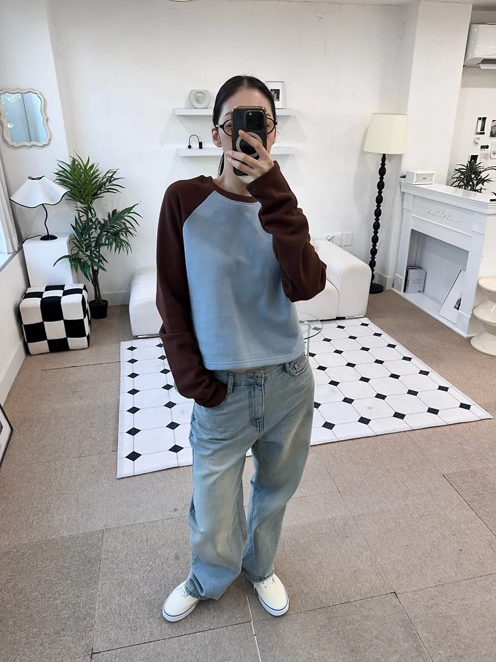 Cornel Raglan Sweatshirt by Lenoii for Women - view 6