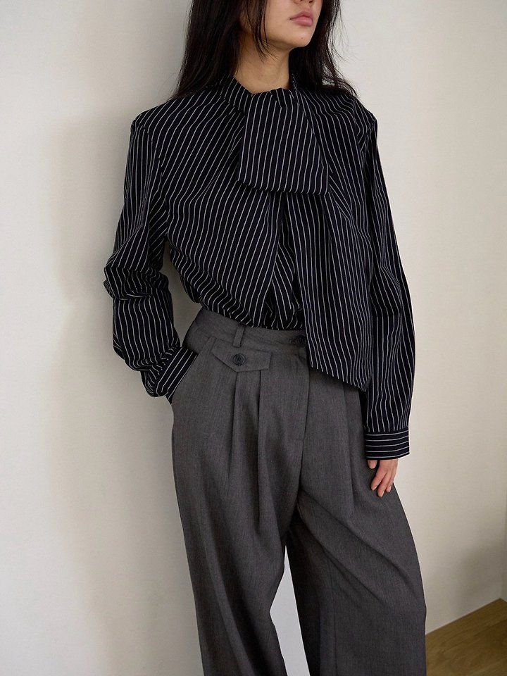 Duomo Pintuck Pants by Lenoii for Women - view 1