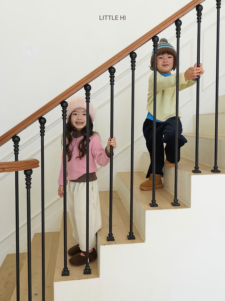 Pogeun V Tee by Little Hi for Child - view 11