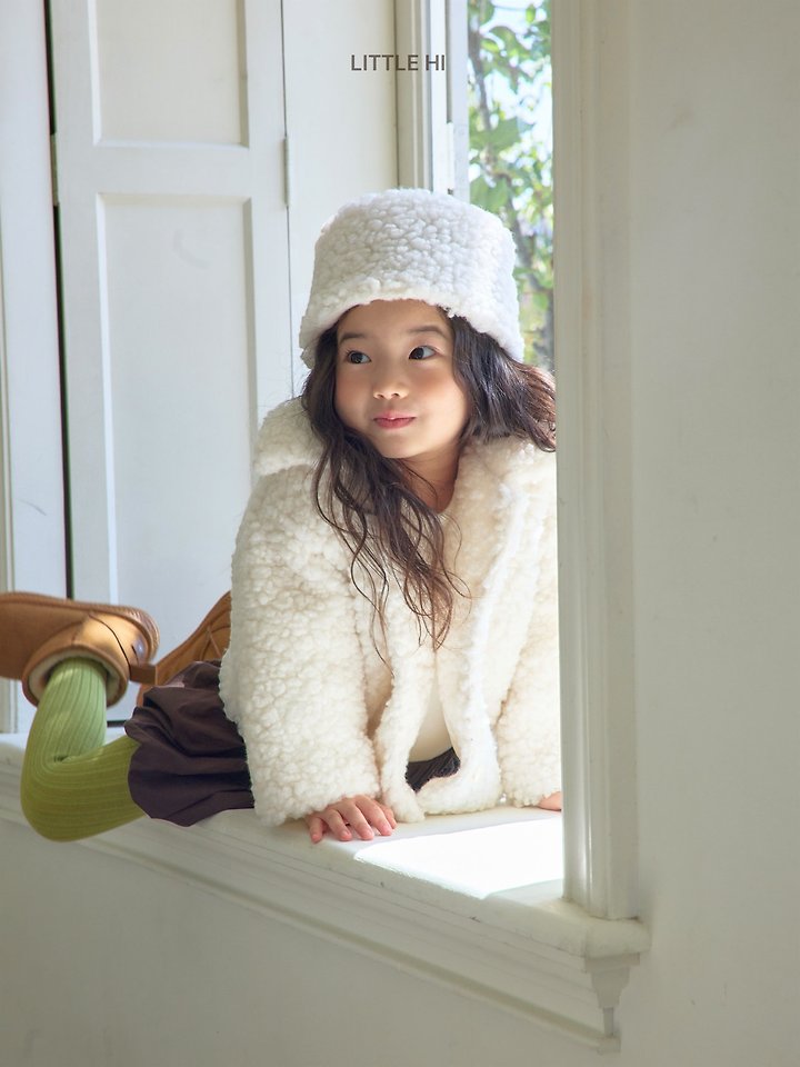 King Boucle Winter Hat by Little Hi for Child - view 9
