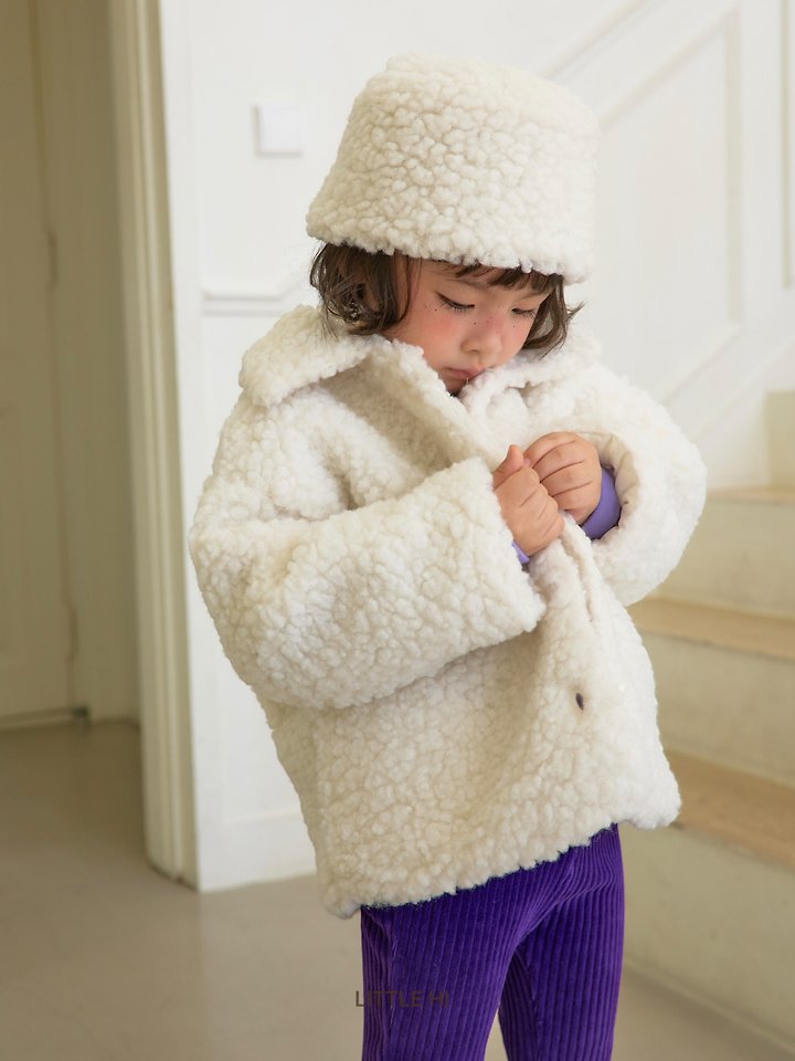 King Boucle Winter Hat by Little Hi for Child - view 12