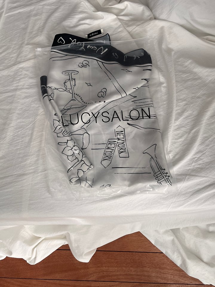 New York Scarf by Lucy Salon for Women - view 8