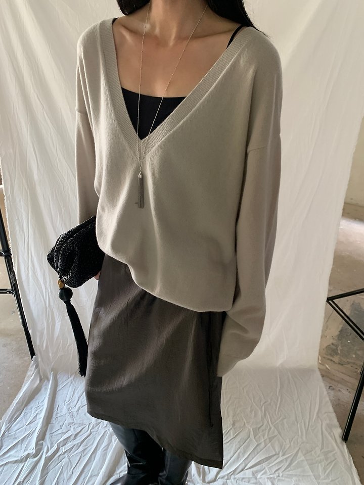 Mild Deep Knit by Lucy Salon for Women - view 2