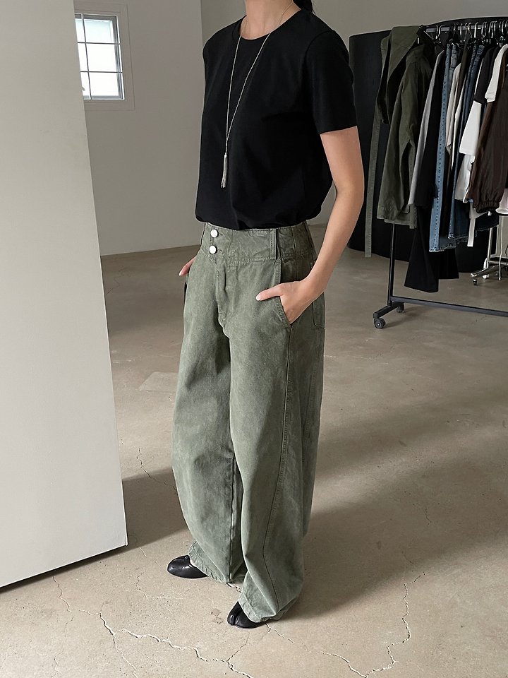 Sandal Pants by Lucy Salon for Women - view 5