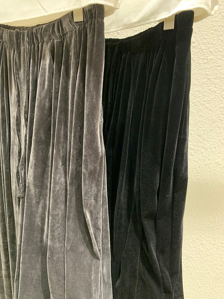 Velvet Pants by Lucy Salon for Women - view 9