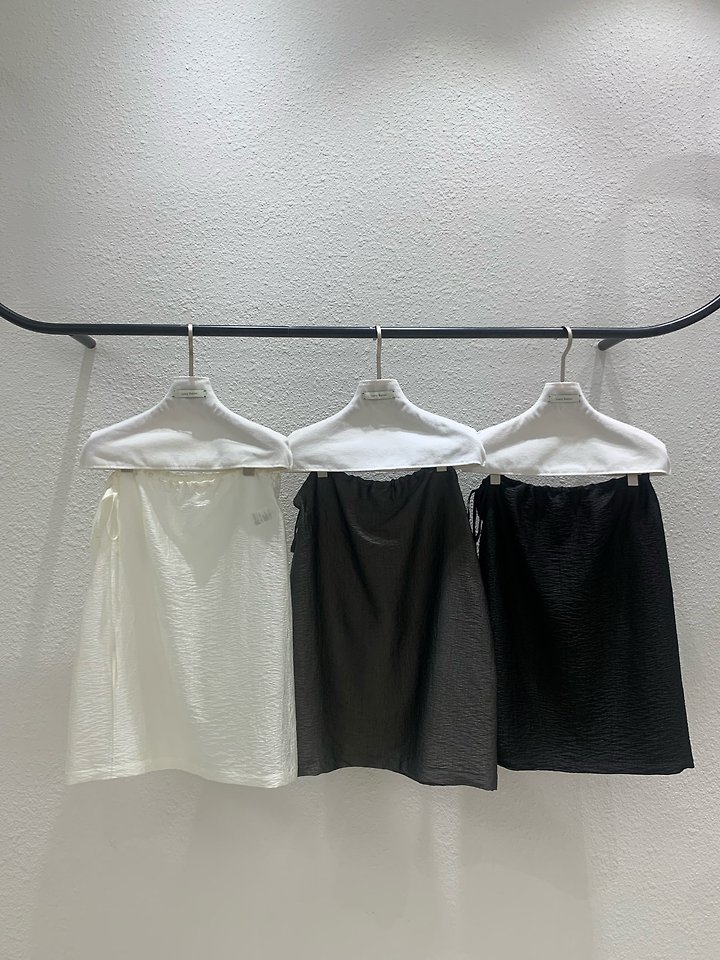 Crease Skirt by Lucy Salon for Women - view 10