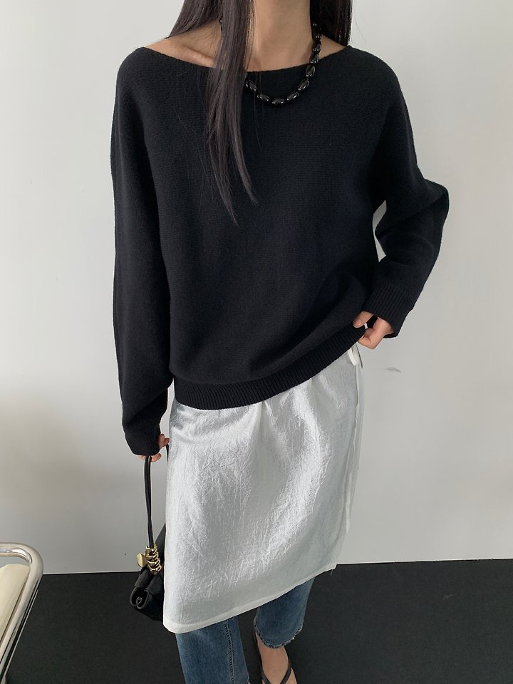 Pale Knit by Lucy Salon for Women - view 6