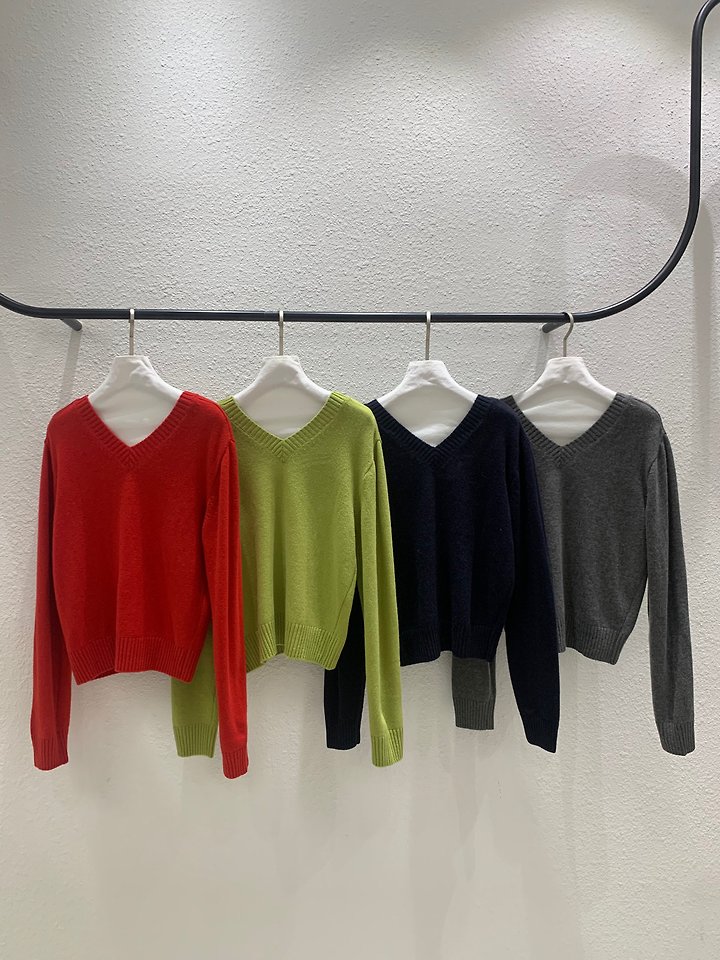Two-Way Knit (Reversible) by Lucy Salon for Women - view 11