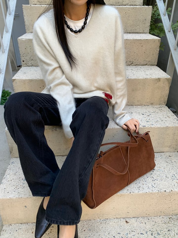 Cashi V Knit by Lucy Salon for Women - view 7
