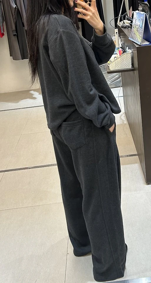Cierre Sweatshirt + Cutline Pants Set by Merry J for Women - view 1