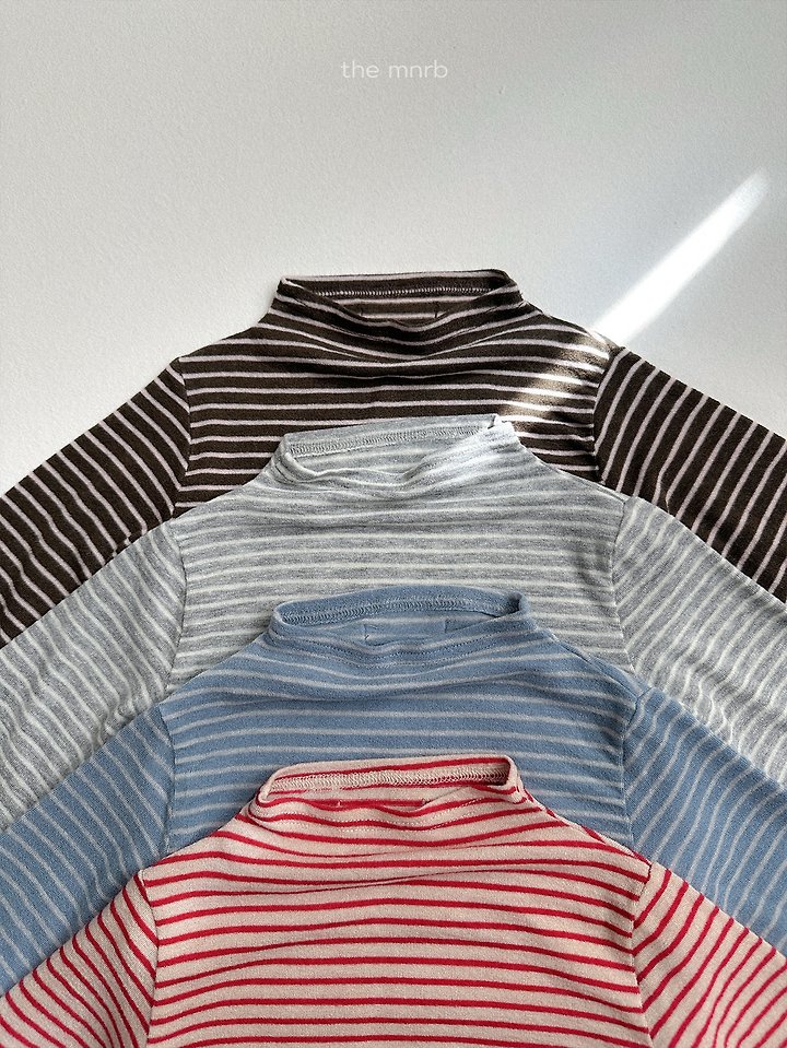 Merry Mock Neck Tee by Mini Robe for Child - view 3