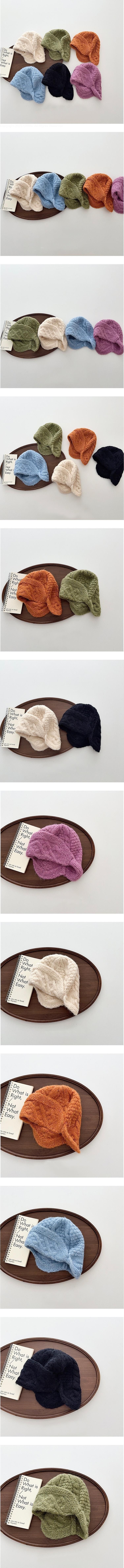 Cable Knit Earflap Hat by Miso for Child unisex - view 1