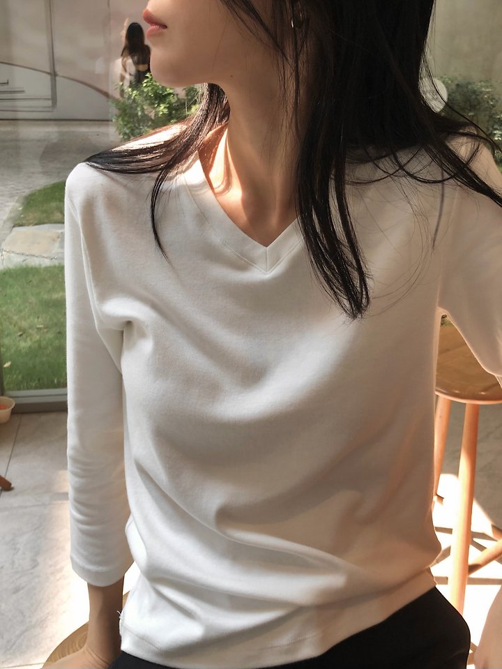 Essential V neck 3/4 sleeve tee by Moani for Women - view 11