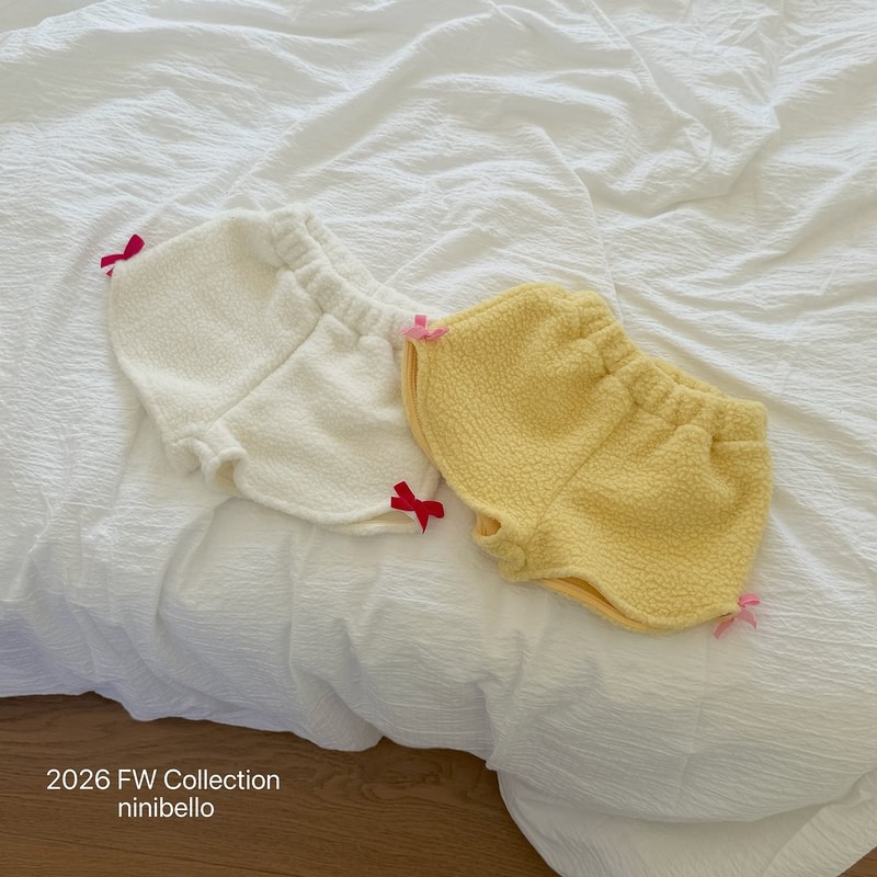 Meringue Ribbon Shorts by Ninibello for Baby - view 4