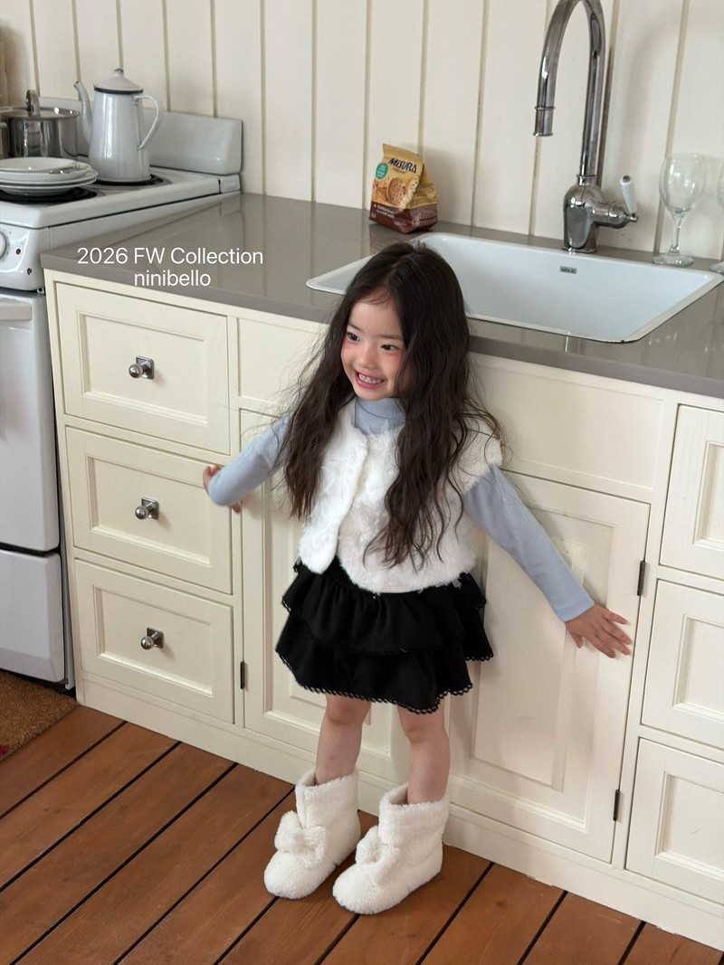 Odette Fur Vest by Ninibello for Child - view 12