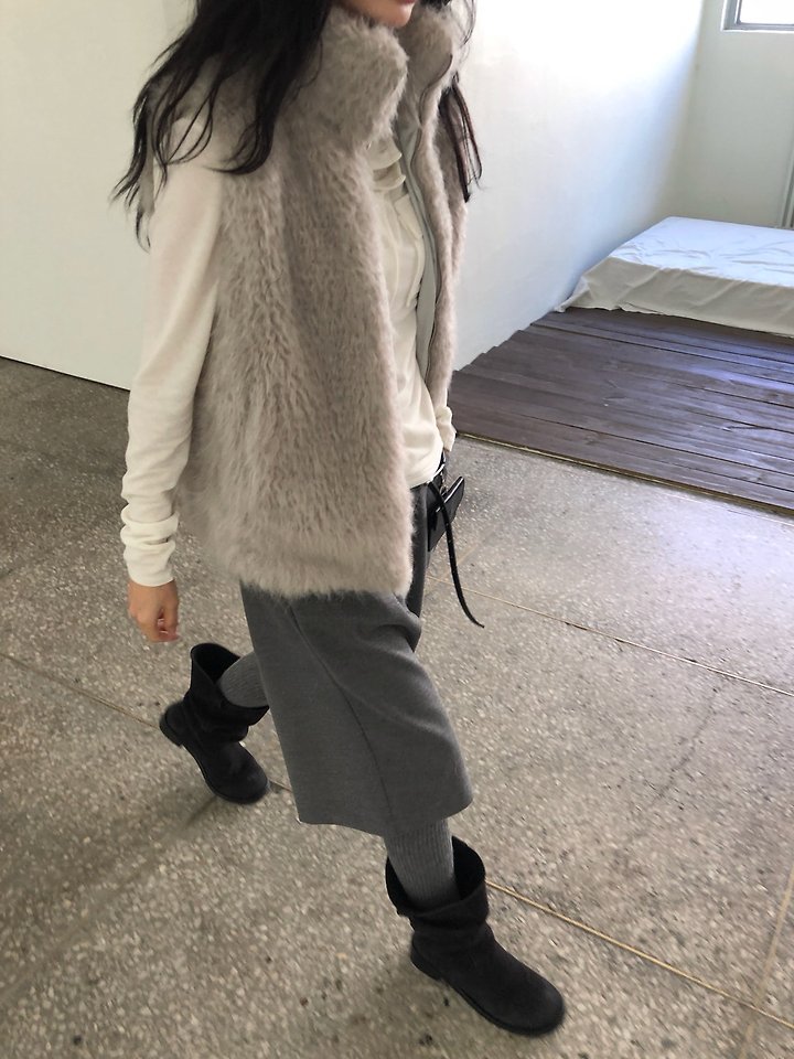 Mong Fur Vest by Ore for Women - view 6