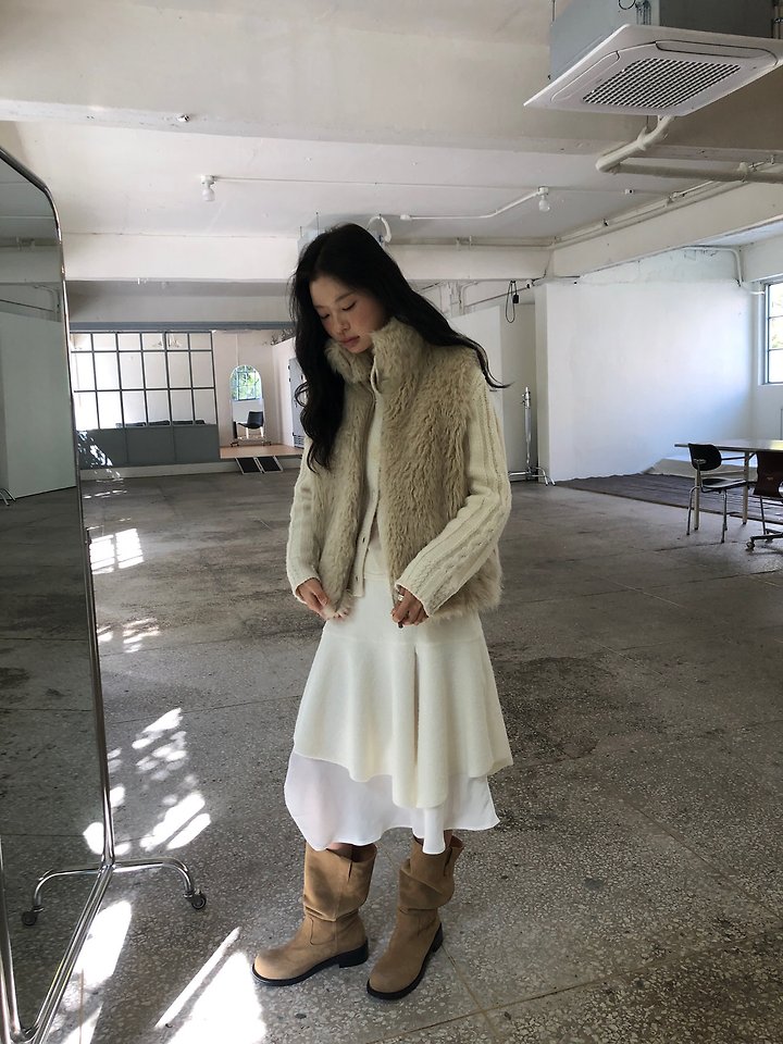 Mong Fur Vest by Ore for Women - view 2