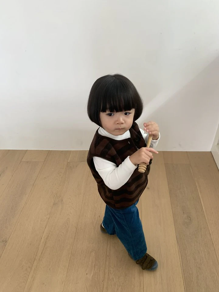 Chipmunk Vest by Pepper for Child - view 8
