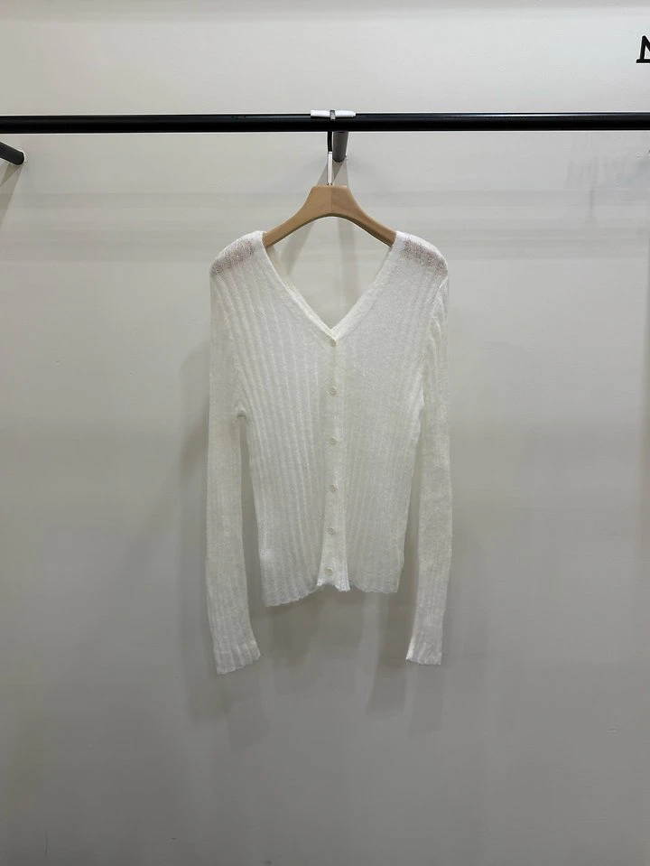 Reversible V-neck Knit by Person for Women - view 9