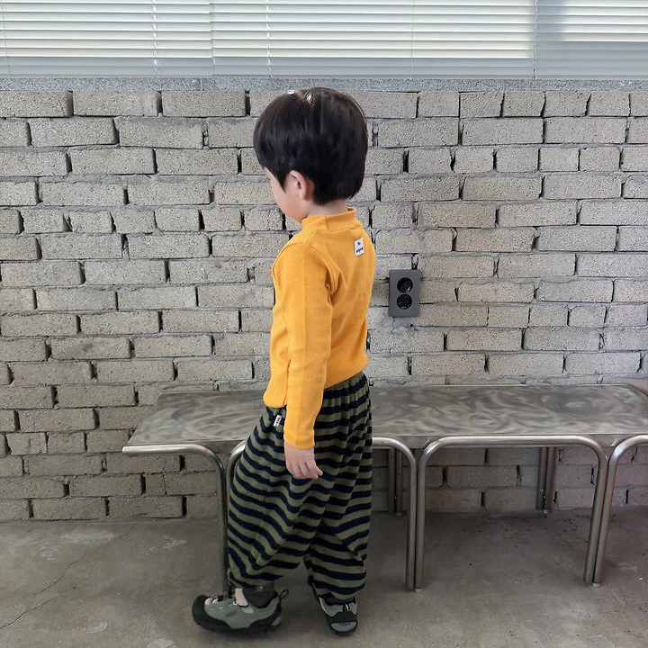 Cheese Half Mock Neck Tee by Pie for Baby - view 11