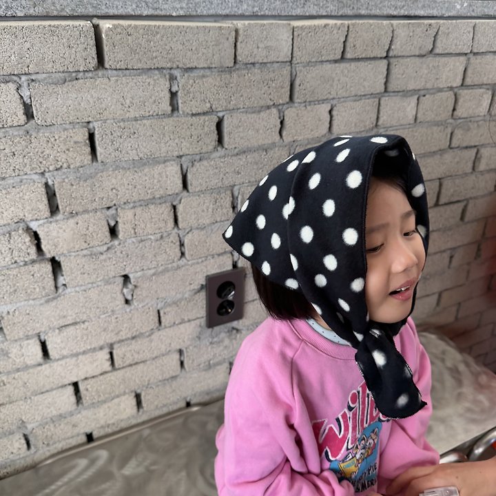 Be Careful Of Cold Scarf by Pie for Baby - view 9